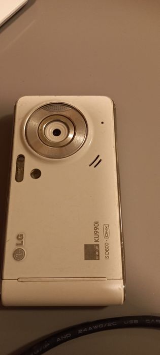 Smartphone LG ku990i