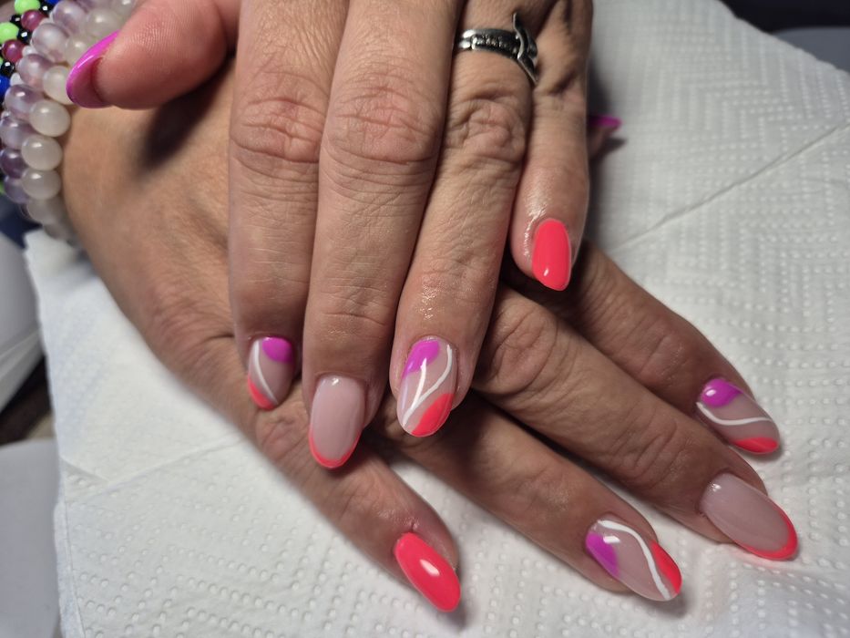 Paznokcie z dojazdem!