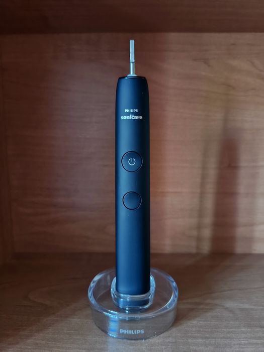 Philips Sonicare DiamondClean 9000 - нова електрична зубна щітка