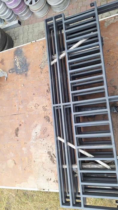 Brama przesuwna  płot