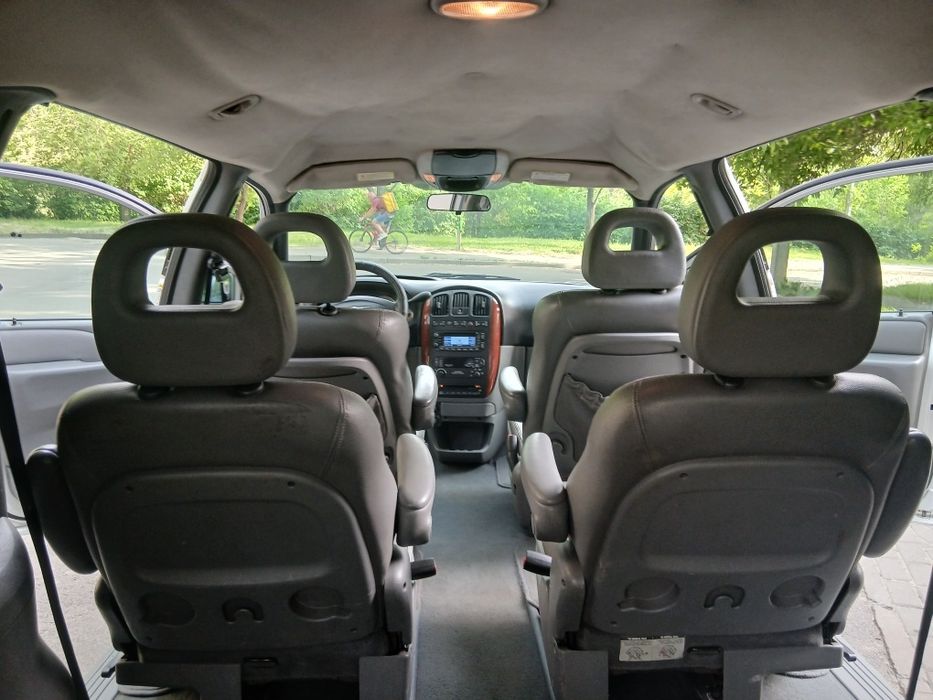 Продам  CHRYSLER  Grand  VOYAGER  2.8  td  АКПП
