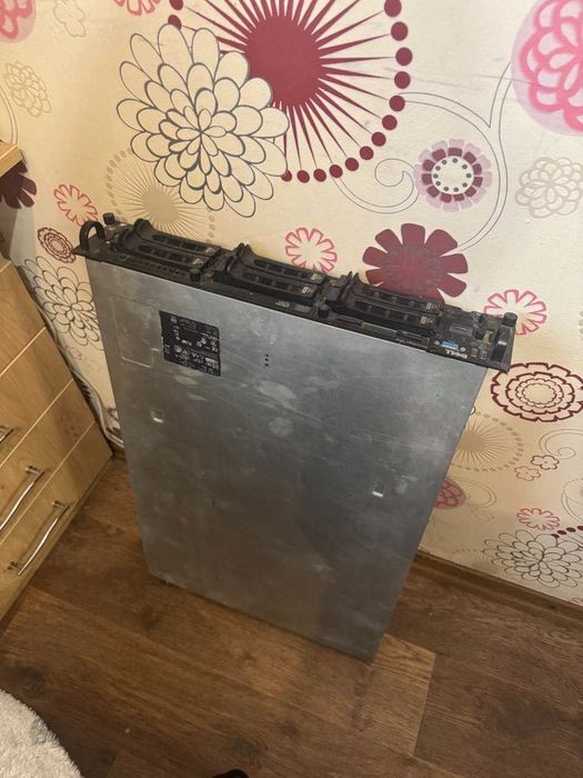 Робочий сервер dell PowerEdge 2850 emc с дисками