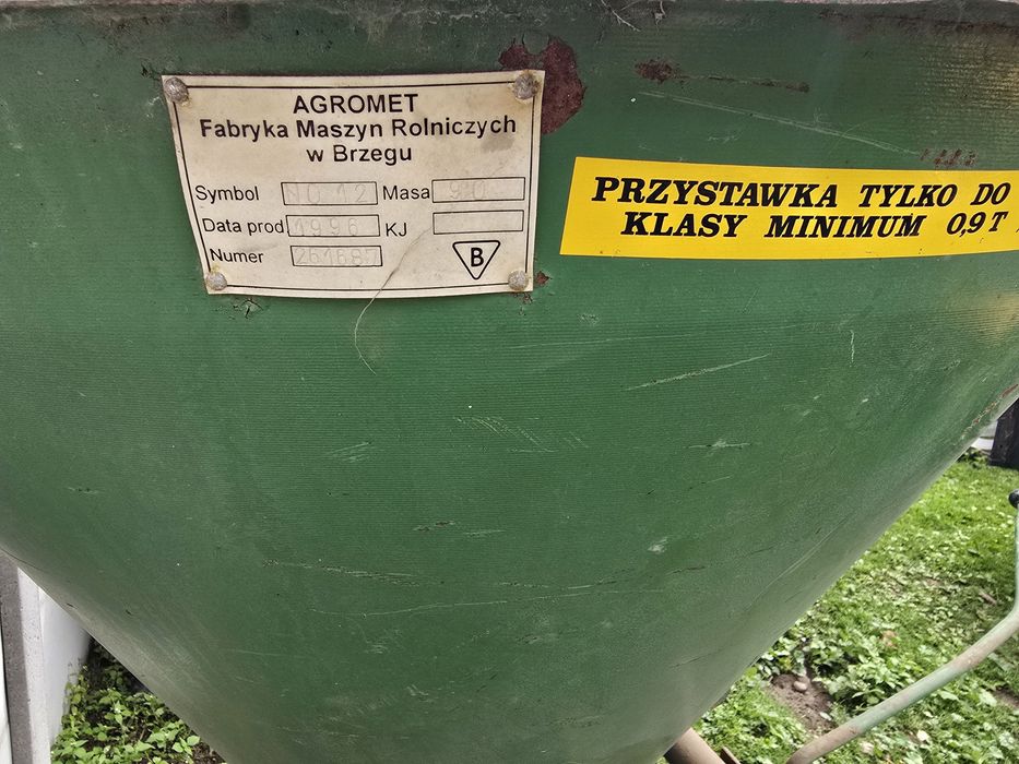 Siewnik do nawazu Bąk