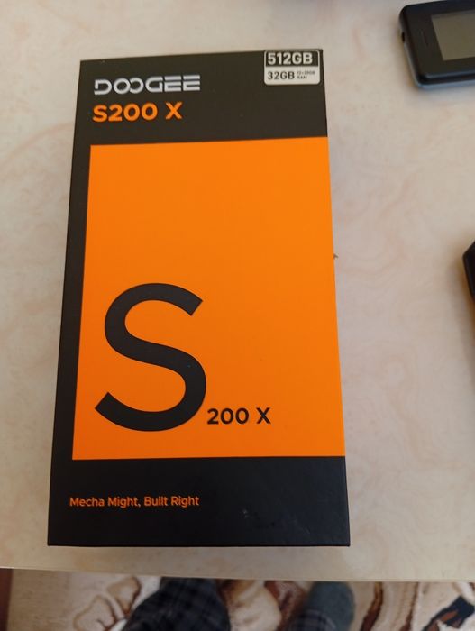 Смартфон Doogee S200X.