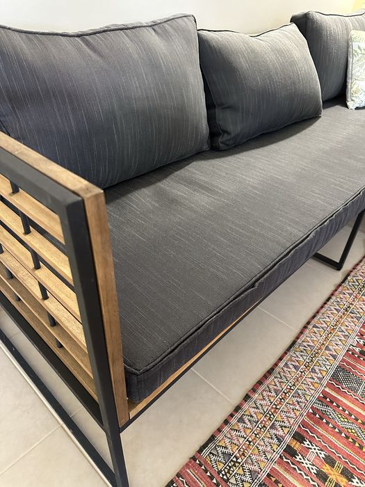 Conjunto mesa cadeira e sofa para exterior