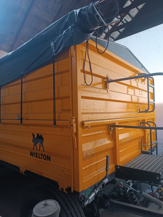 Sprzedam przyczepę Wielton 12 ton