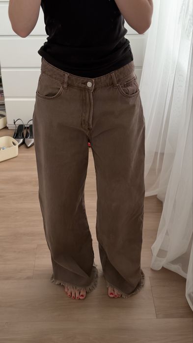 Штани джинси широкі прямі pull bear