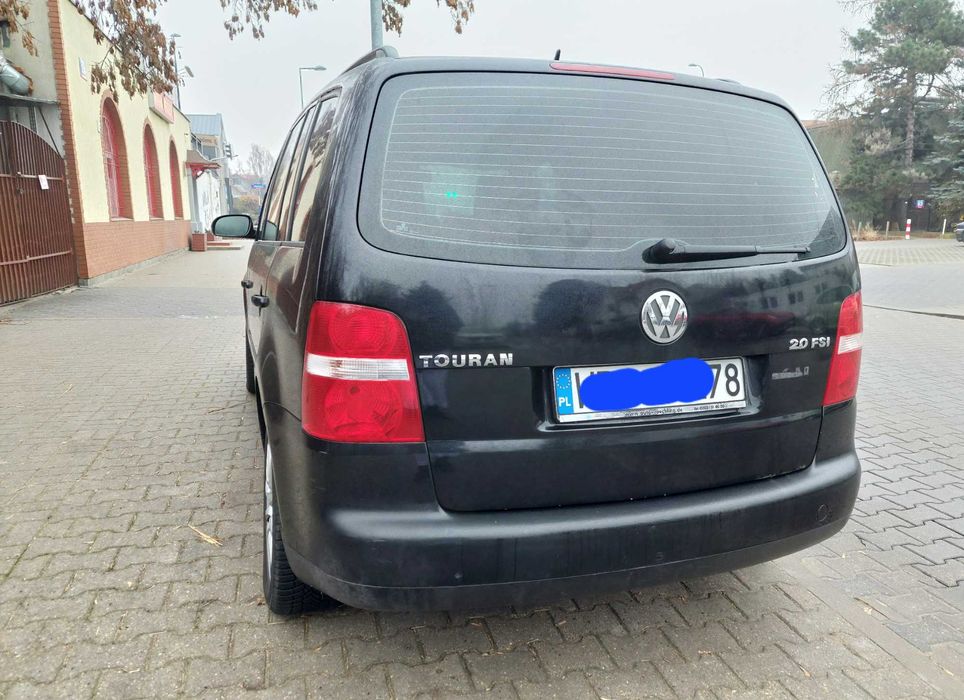 Sprzedam - VW Touran 2.0 FSI Highline, Executive, 7-osobowy