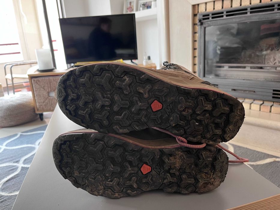 Sapato de caminhada Quechua tamanho 39