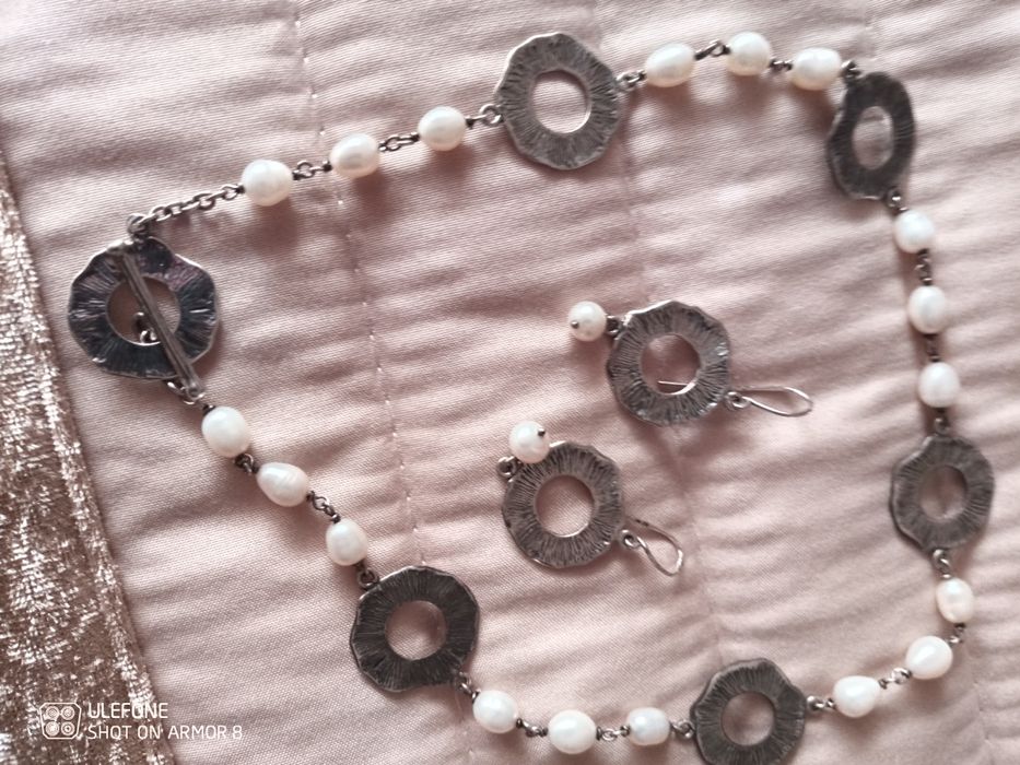 Fio e brincos em prata