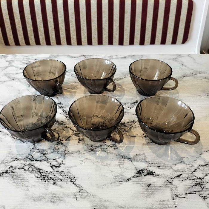 Filiżanki do herbaty kawy vereco france - ciemne szkło ! zostały 2 szt