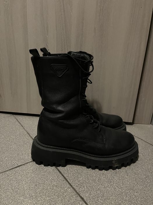 Весняні шкіряні чоботи