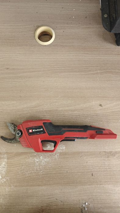 Akumulatorowe nożyce do gałęzi Einhell GE-LS 18 Li Solo stan nieznany