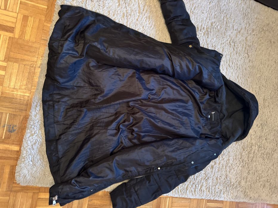 Kurtka zimowa Carry czarna z kapturem damska roz.M