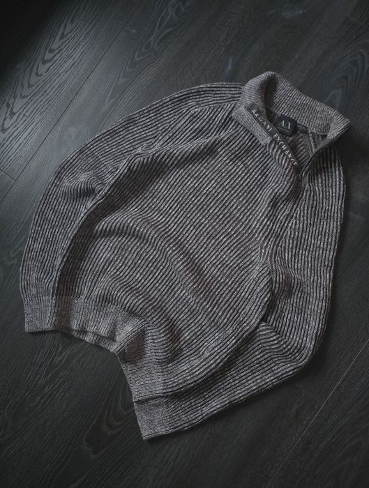 В'язаний светр від Armani Exchange knitted sweater old money олд мани