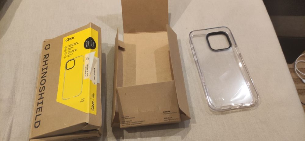 Etui na iPhone 15 przezroczyste