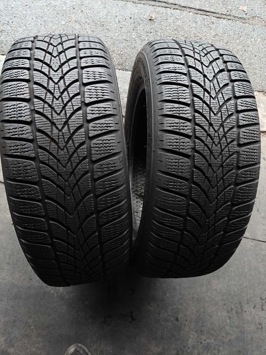 Шини зима 2шт R17 225 60 Dunlop Winter Sport 4D