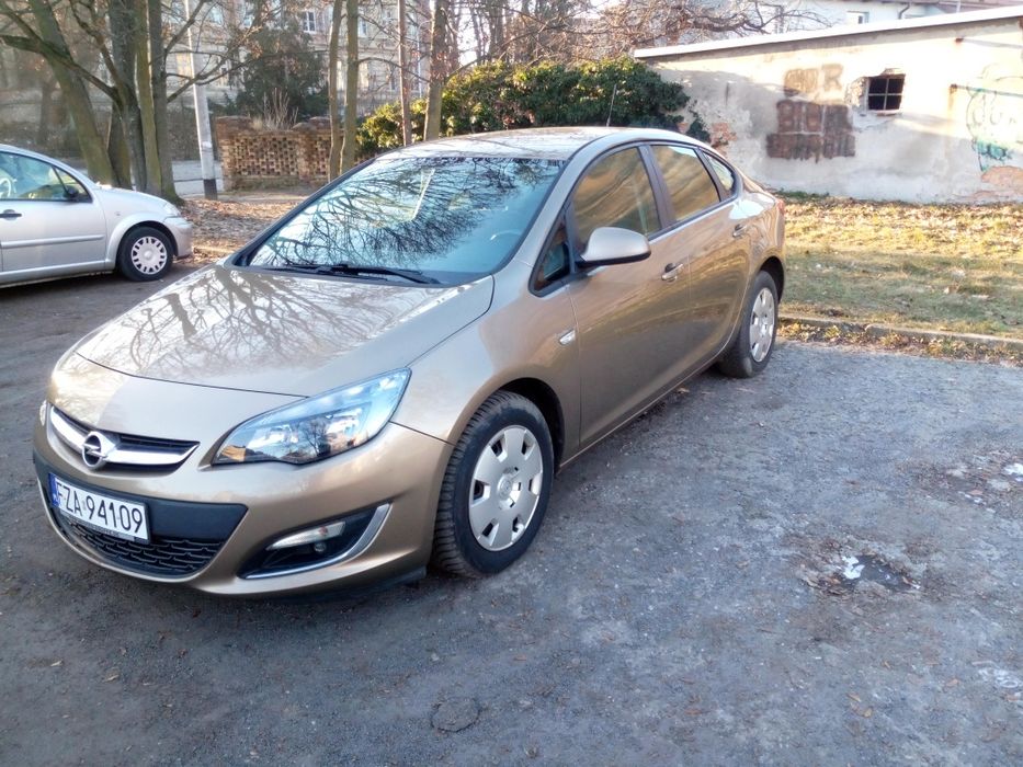 Opel Astra J 1,4 Turbo 140KM