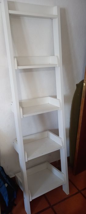 Estante escada branca