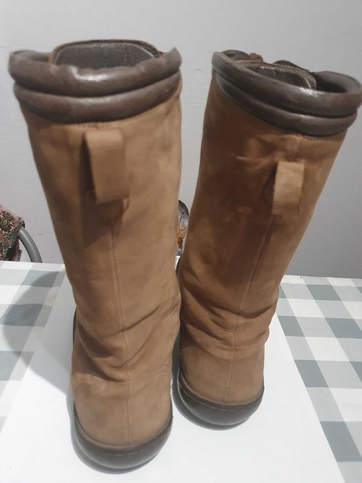 Długie, skórzane buty, rozm. 41.