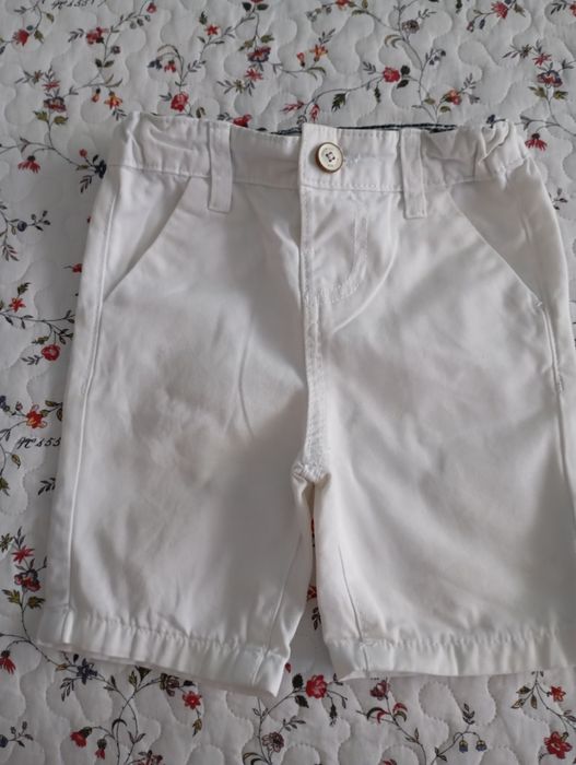 Conjunto de t-shirt mais calções