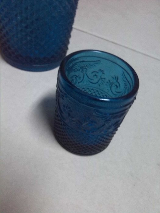 conjunto 3 copos tipo marroquinos em bom estado