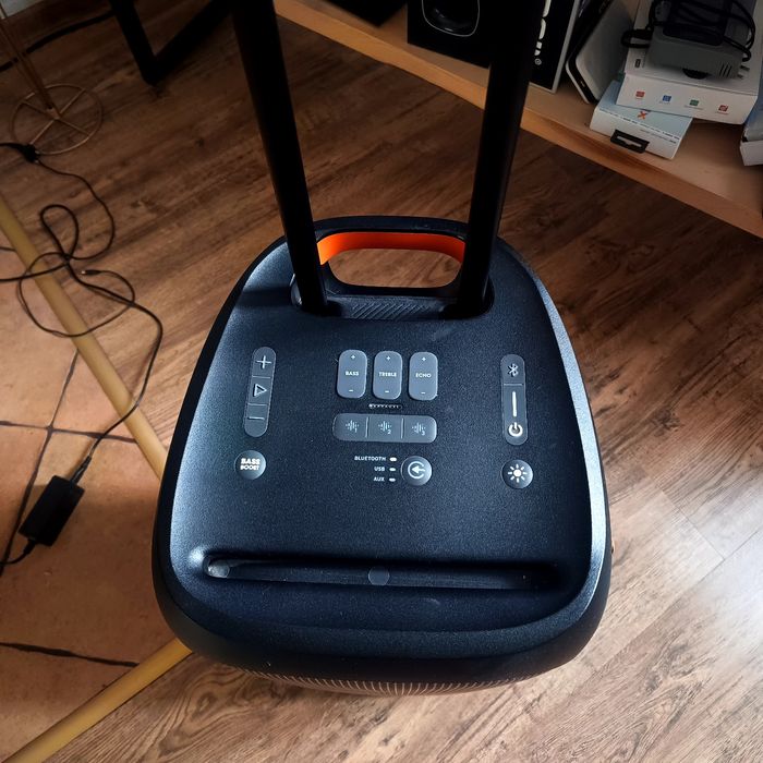 JBL  JBL 310 Głośnik z akumulatorem