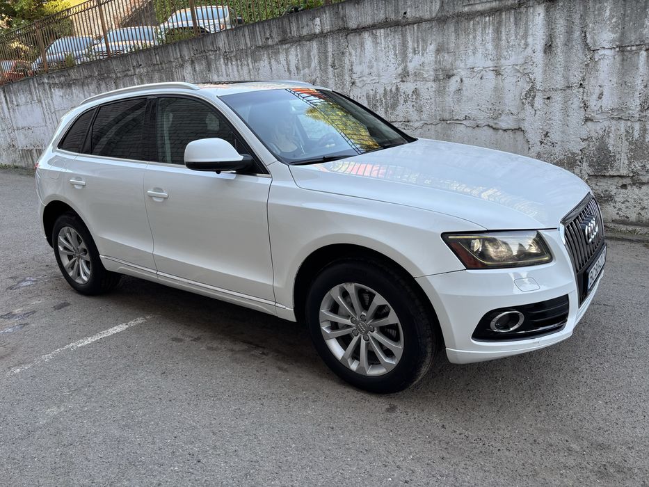 Audi Q5 2012 VIN WA1CFAFP8DA007777 фото оголошення 2 з 18