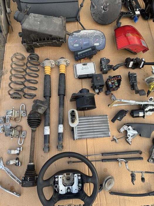 Golf 4 IV licznik kompresor rozrusznik alternator amortyzator części