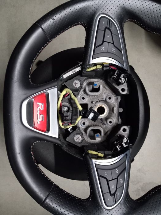 Volante NOVO Megane 4 RS