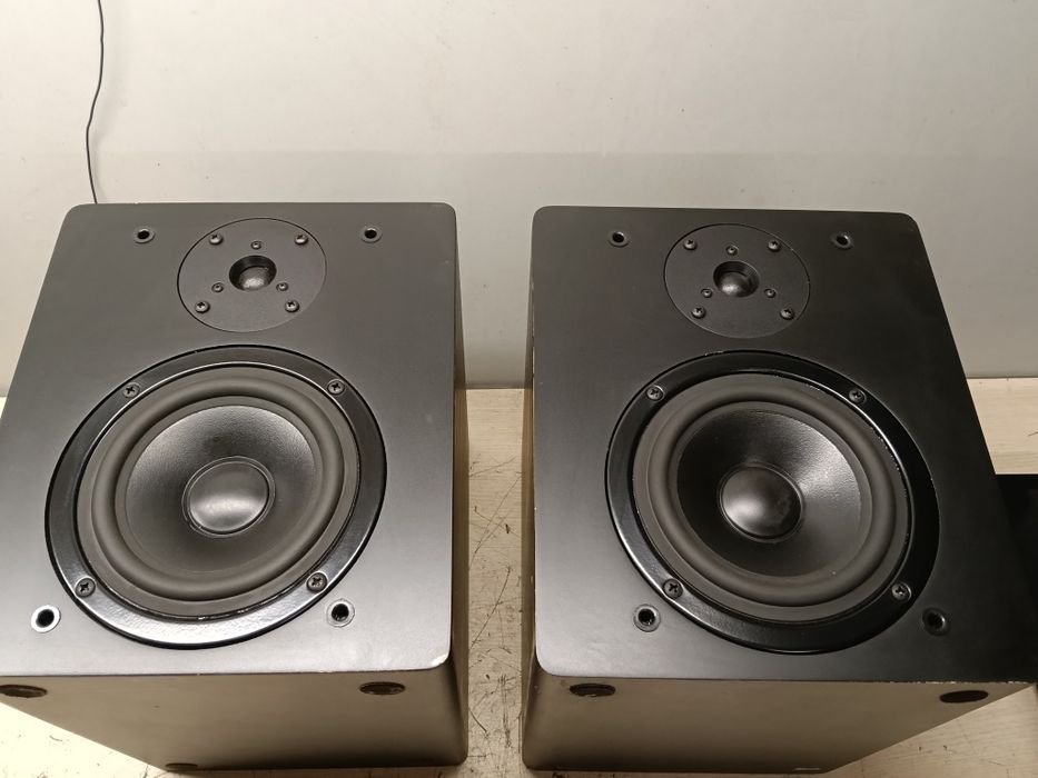 Kolumny Denon SC-F88