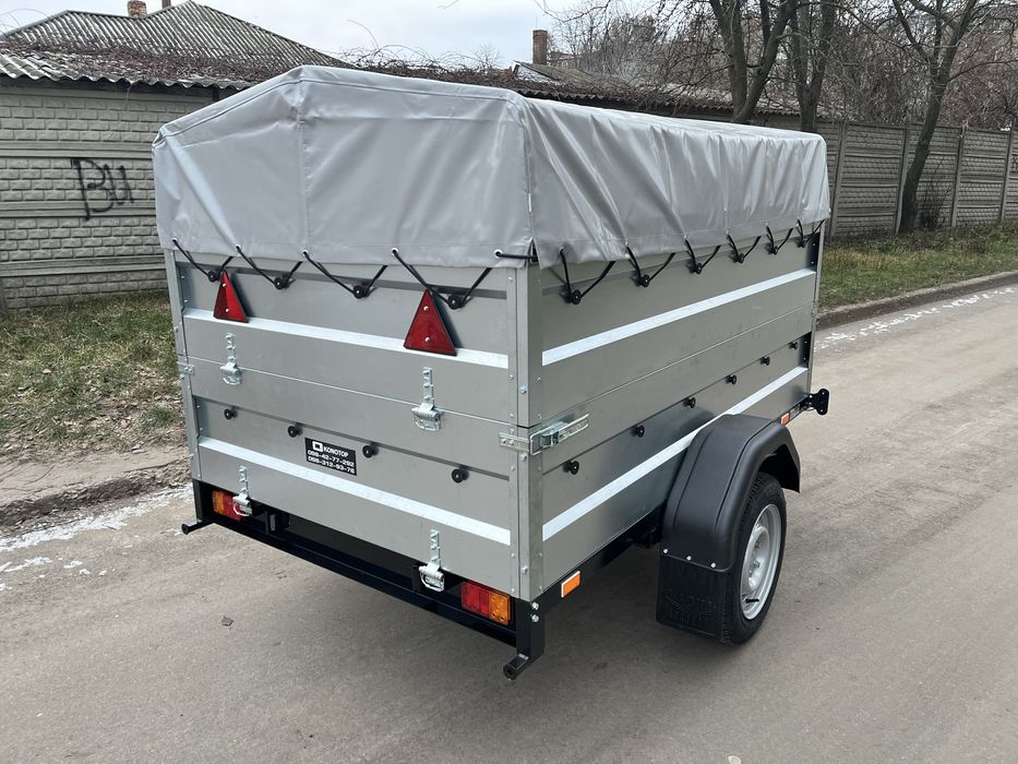Причіп розміром 2.08 м Х 1.31 м Х 80 см
