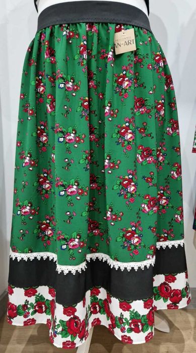 Spódnica ludowa zielona z ozdobnym dołem, 3XL943)