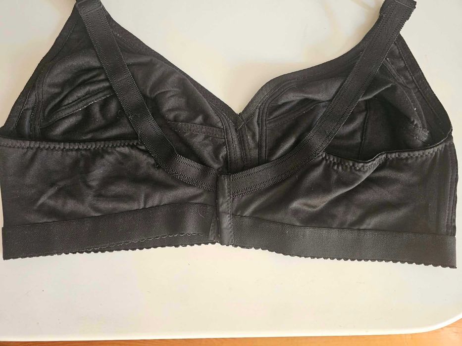 Biustonosz SUSA rozm.125 F