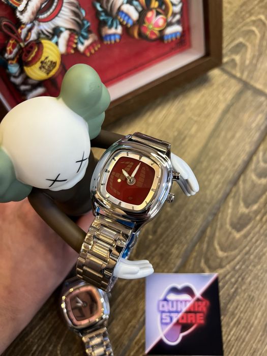 Наручні часи/годинник Пинтайм pintime fossil big tic y2k style 00s