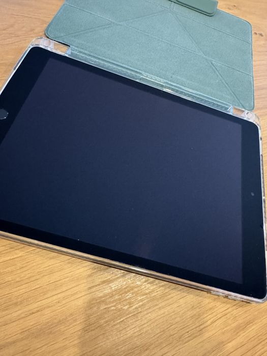 Apple iPad 9 64Gb modelo 2021 (aquisição 2023)