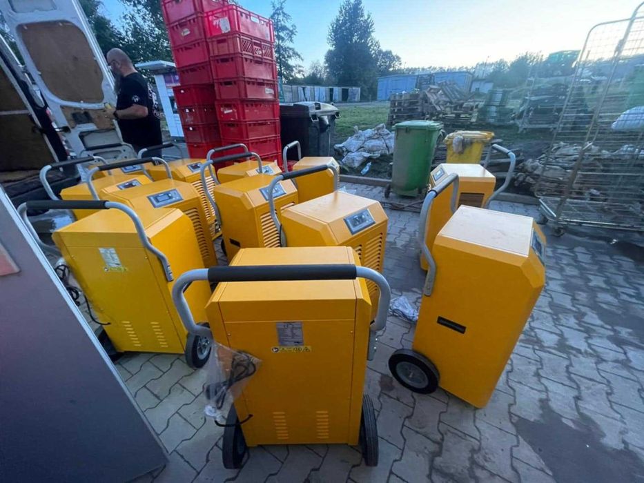 WYNAJEM Osuszacz powietrza Osuszanie po tynkach wylewkach zalaniu