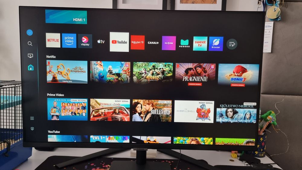 Monitor 32" Samsung S32BM700UU  4K  z funkcją SMART