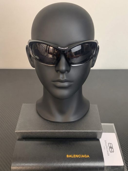 Okulary Balenciaga.