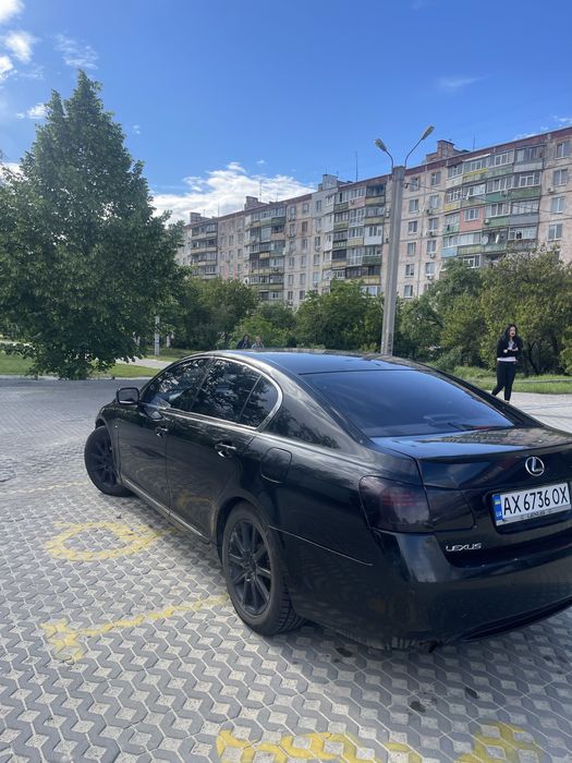 Продам Lexus GS300 -задний привод