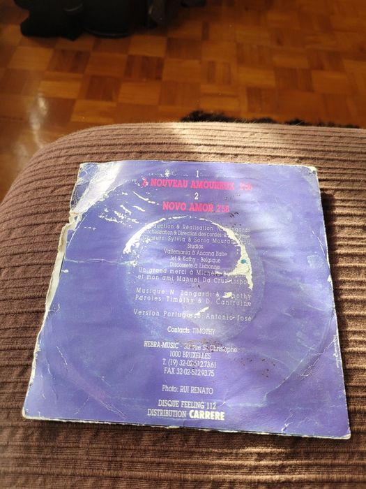 Disco de vinil em bom estado