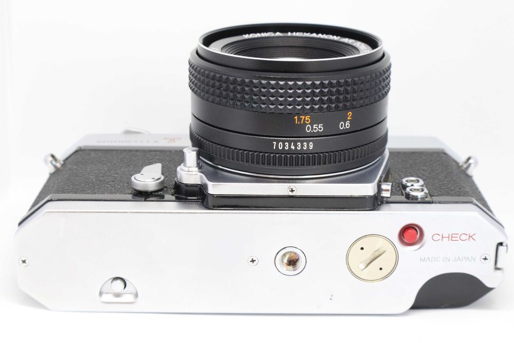 Film SLR: Konica Autoreflex T + Konica Hexanon AR 50mm 1.8