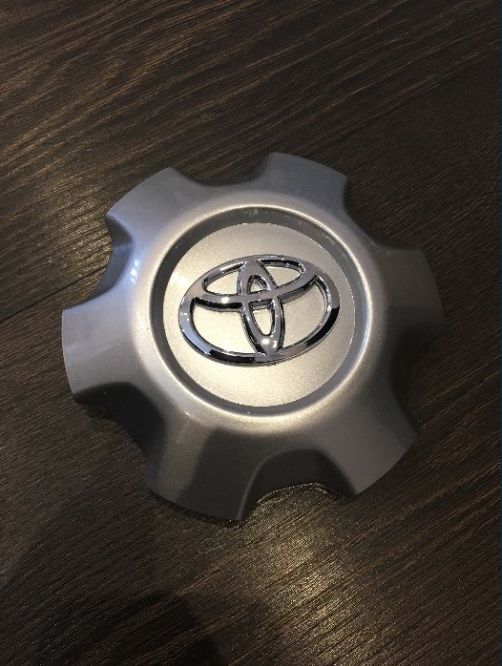 Колпачки заглушки на диски Toyota Prado 150