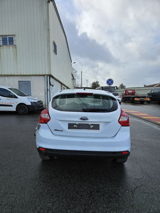 Ford Focus III 1.6 TDCi de 2013 para peças