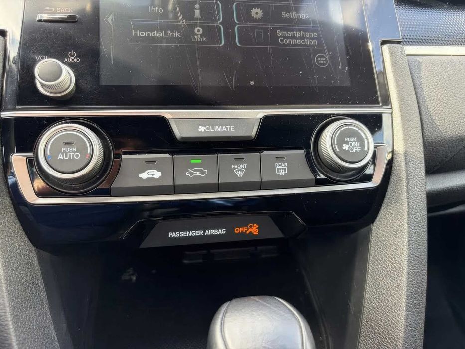 Honda Civic Sport      2020