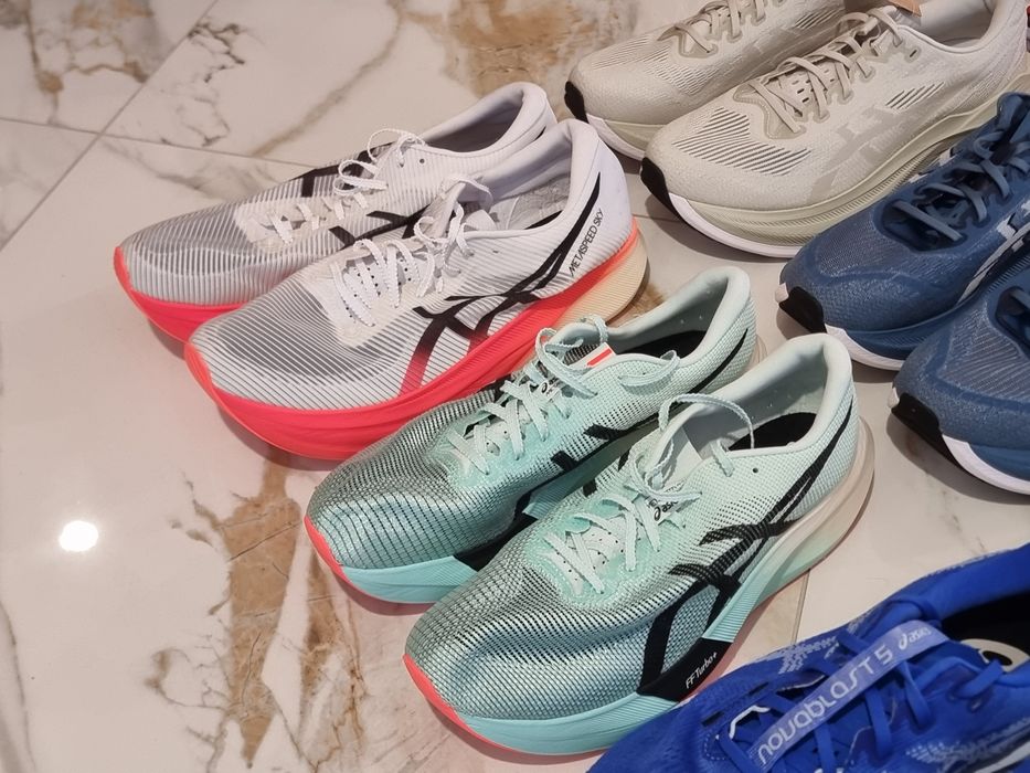 Оригінал 100% топові професійні бігові кросівки