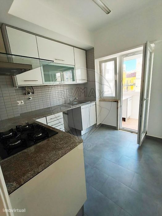 Apartamento T3 para arrendamento