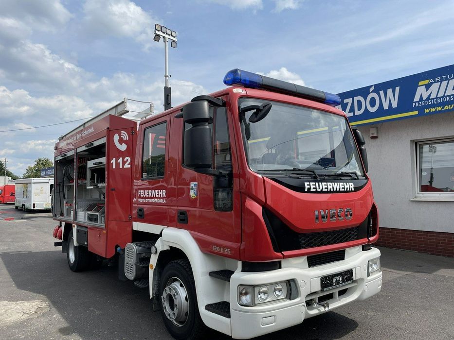 Iveco IVECO ML120E250 Straż Pożarna 7-osb Gaśnicza 2500 L. Rok 2008  IVECO ML120E250 Straż Pożarna 7-osb Gaśnicza 2500 L 2008