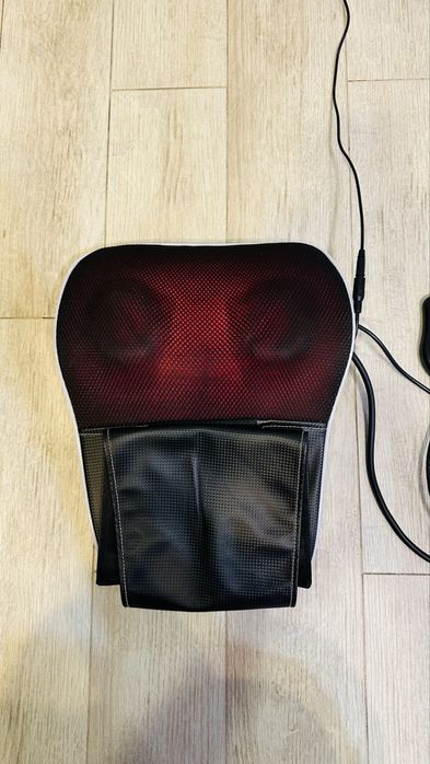 Масажна подушка з підігрівом та вібрацією (Shiatsu) для спини та шиї ніг