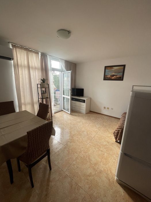 Сдам  квартиру помесячно     Солнечны Берег Болгария Собственник